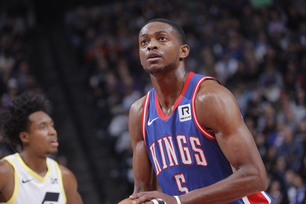 赢得比赛的 赢得比赛的